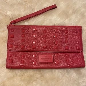 BCBGMAXAZRIA clutch